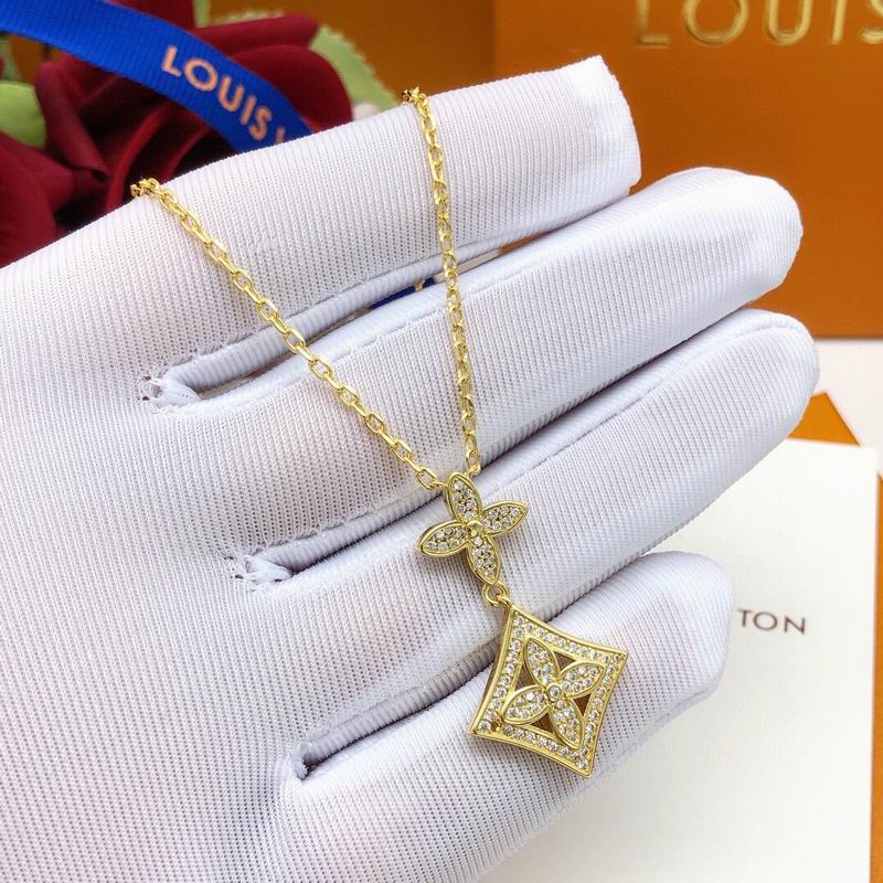 LV Necklace 03lyr705 (3)